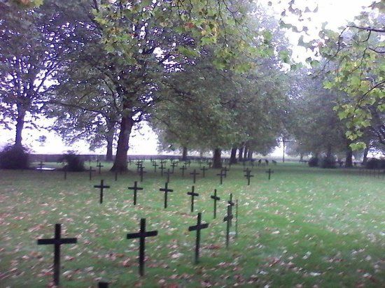 Cimetiere Militaire Allemand de Illies