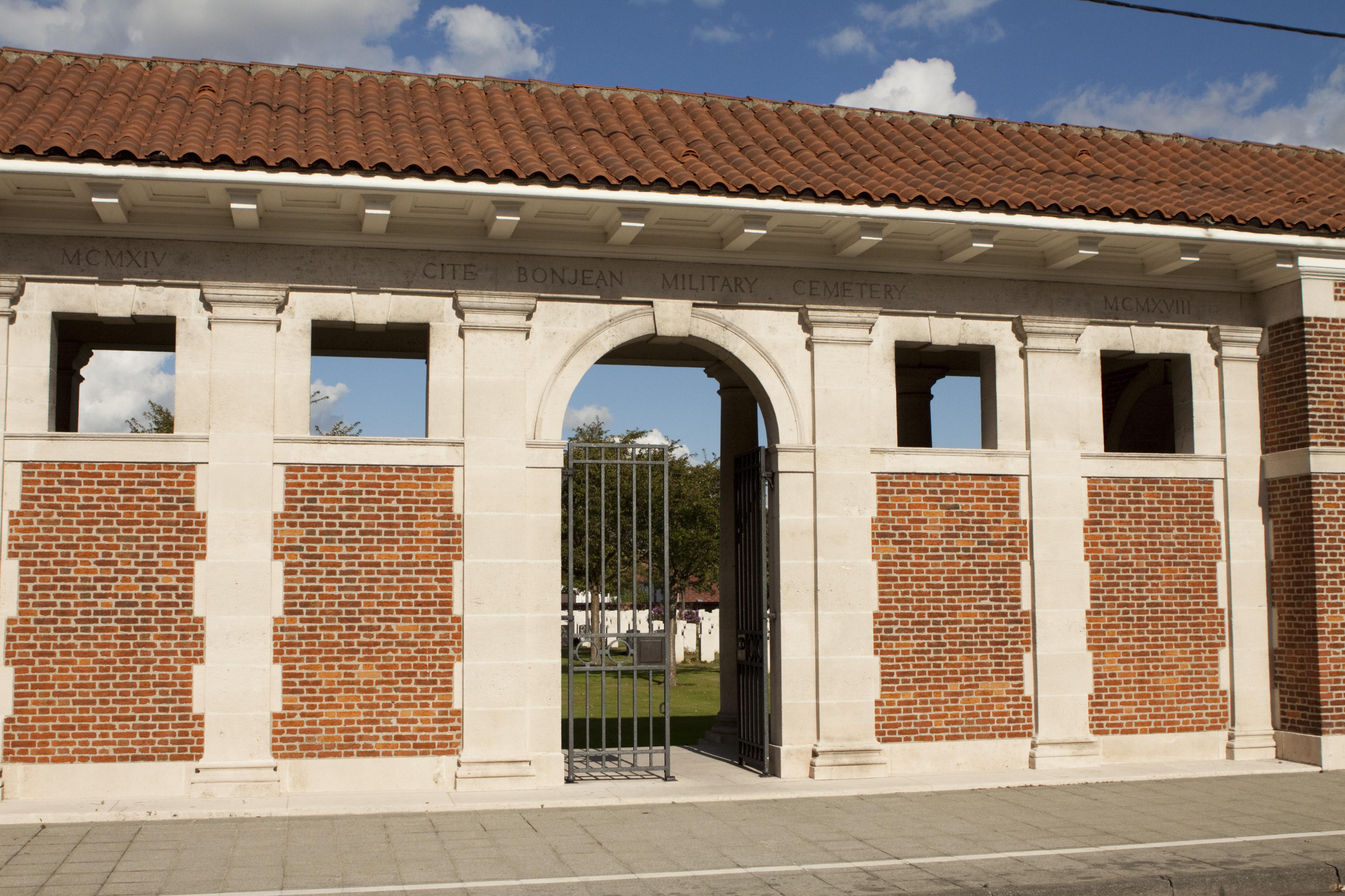 Cité Bonjean Military Cemetery