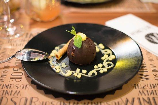 Windsor Bar & Brasserie