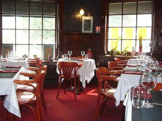 La Bonne Table Du 180