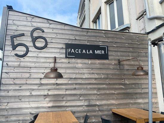 Face A La Mer