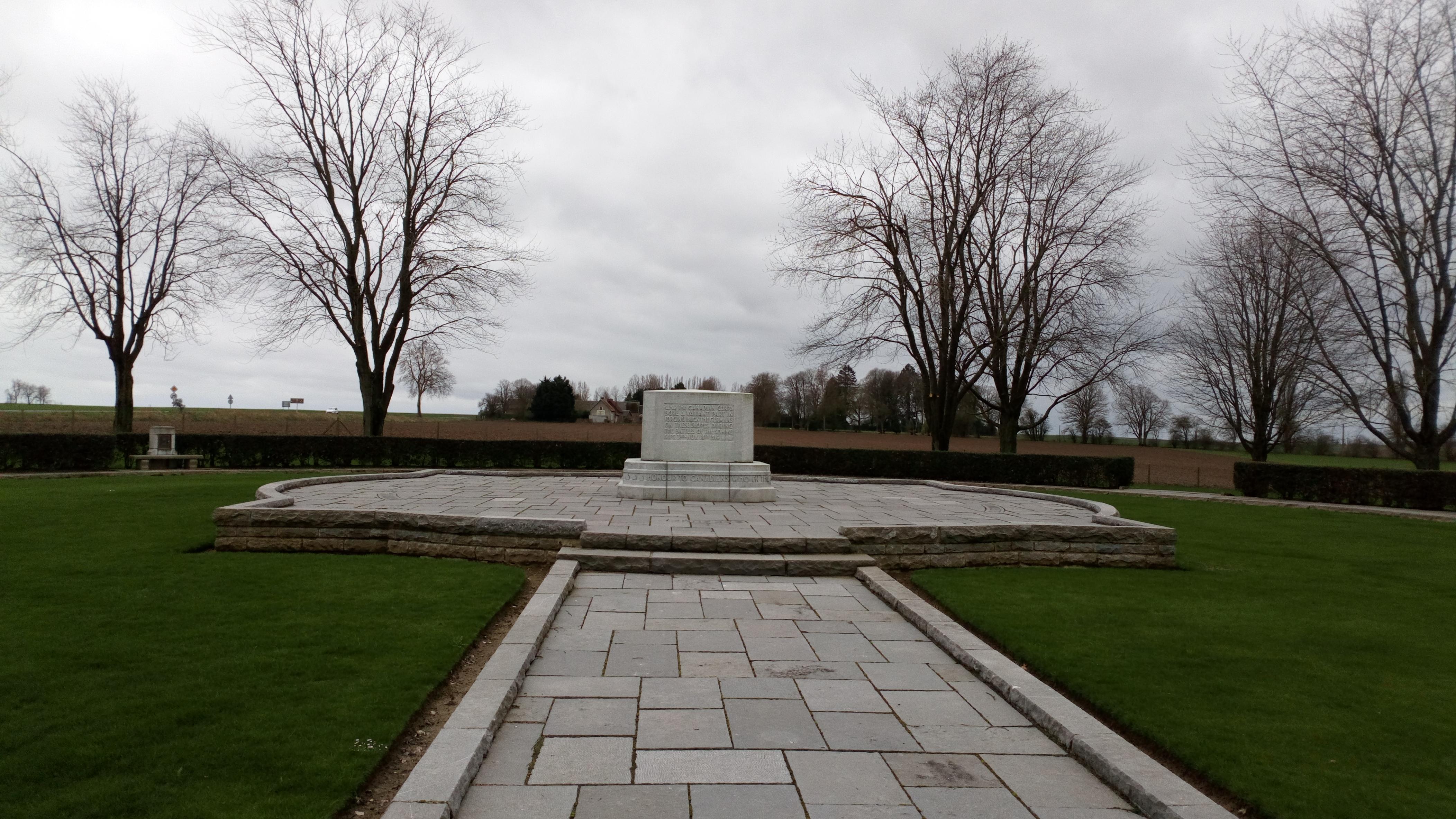 Monument commémoratif du Canada à Courcelette