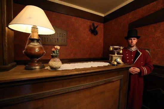 Escape Hotel