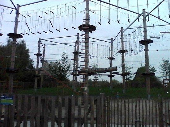 Accrobranche - Parc Jacques Vernier
