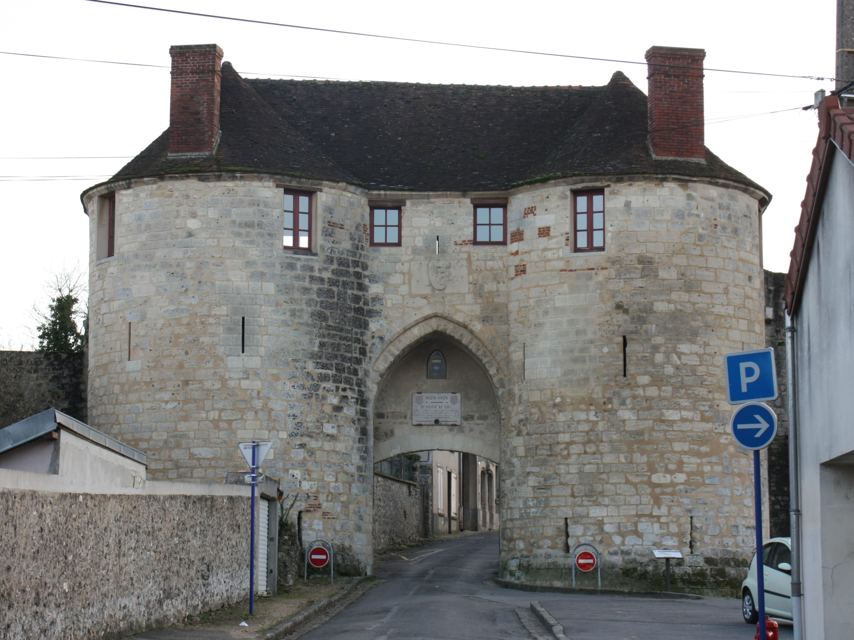 porte Saint-Pierre