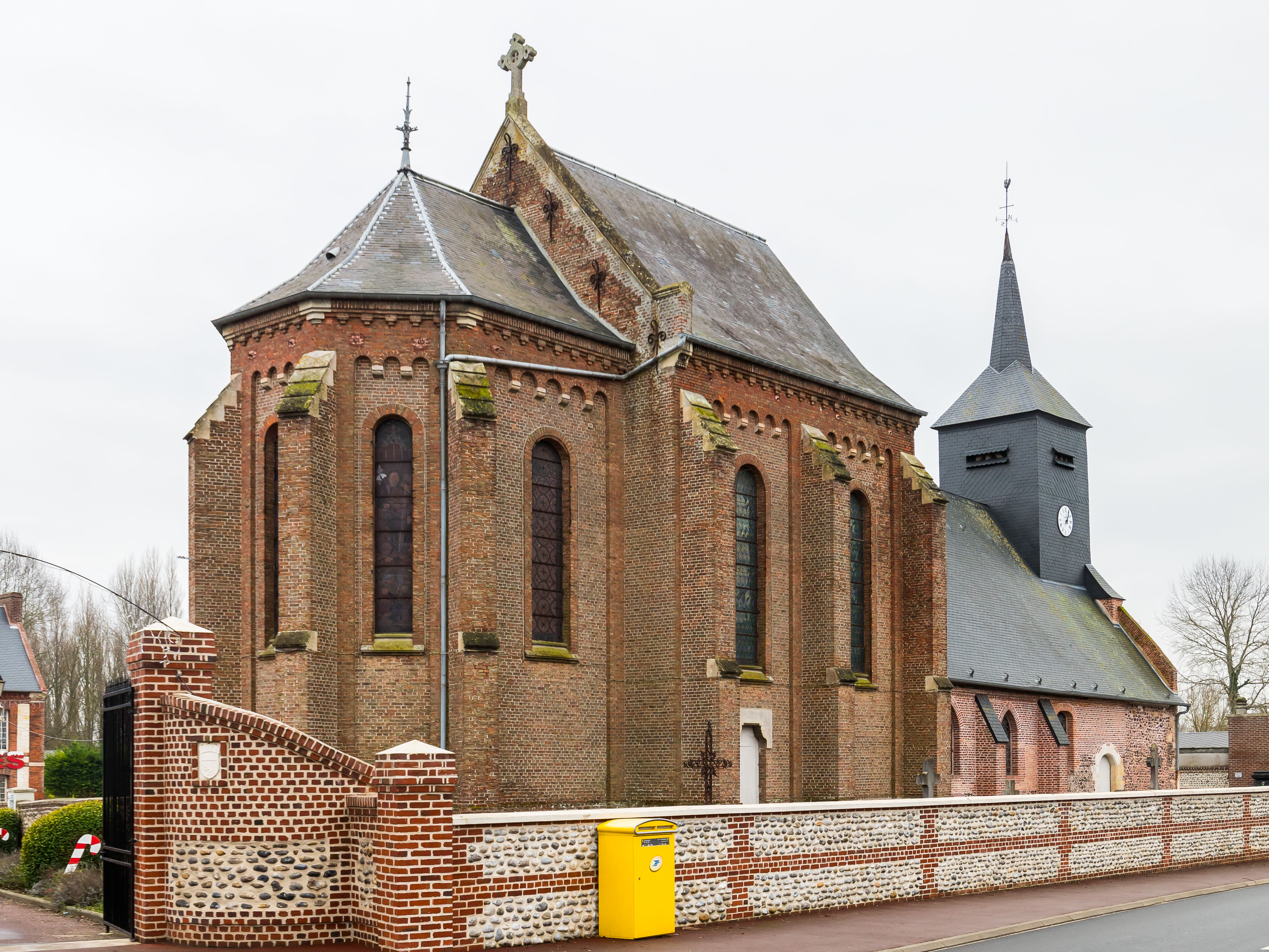 église de la Nativité-de-la-Sainte-Vierge de Lanchères